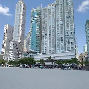 Apartamento Pé Na Areia Balneário Camboriú! Av. Atlântica., Balneário Camboriú